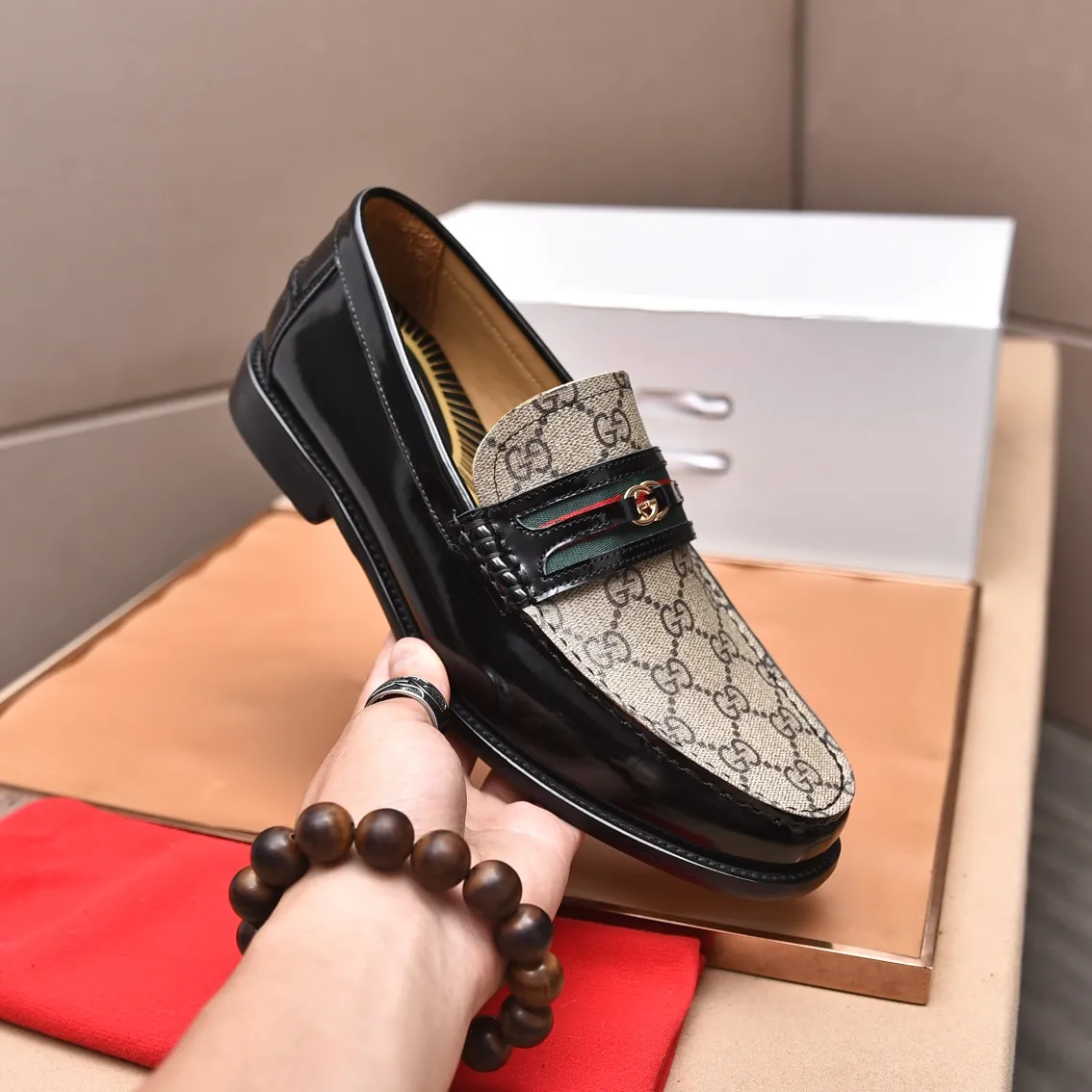 Men's shoes 💰580 📛📛Original (water-dyed cow lining) Gucci GUCCI official website formal shoes 🌀 Italian 🇮🇹 imported cowhide ➕ top imported water-dyed cowhide lining 💋 fine handmade original bottom, the real thing looks better when photographed in person Standard size 38-44